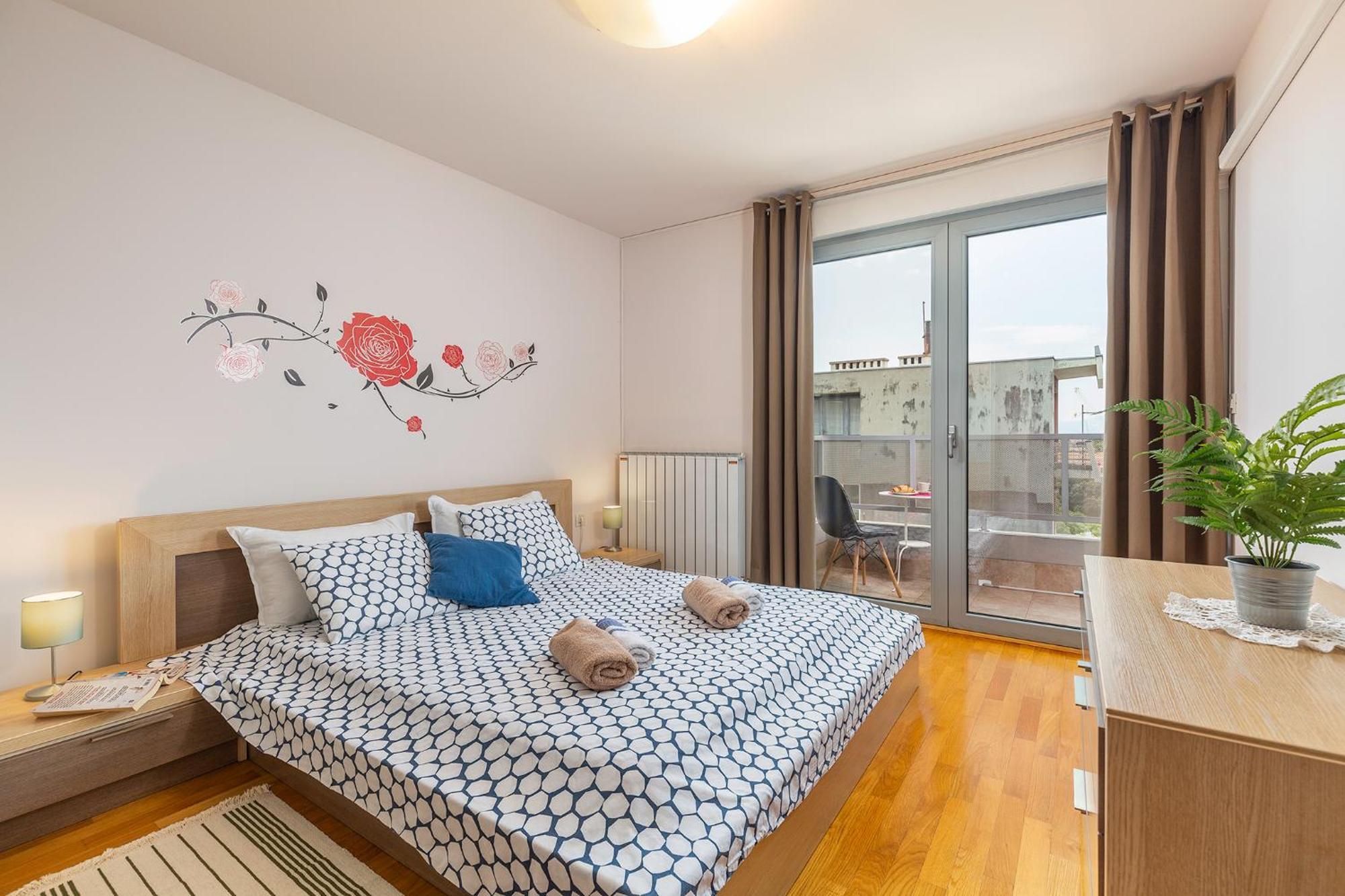 Deluxe Apartment Marina With A Private Parking Rijeka Exterior photo